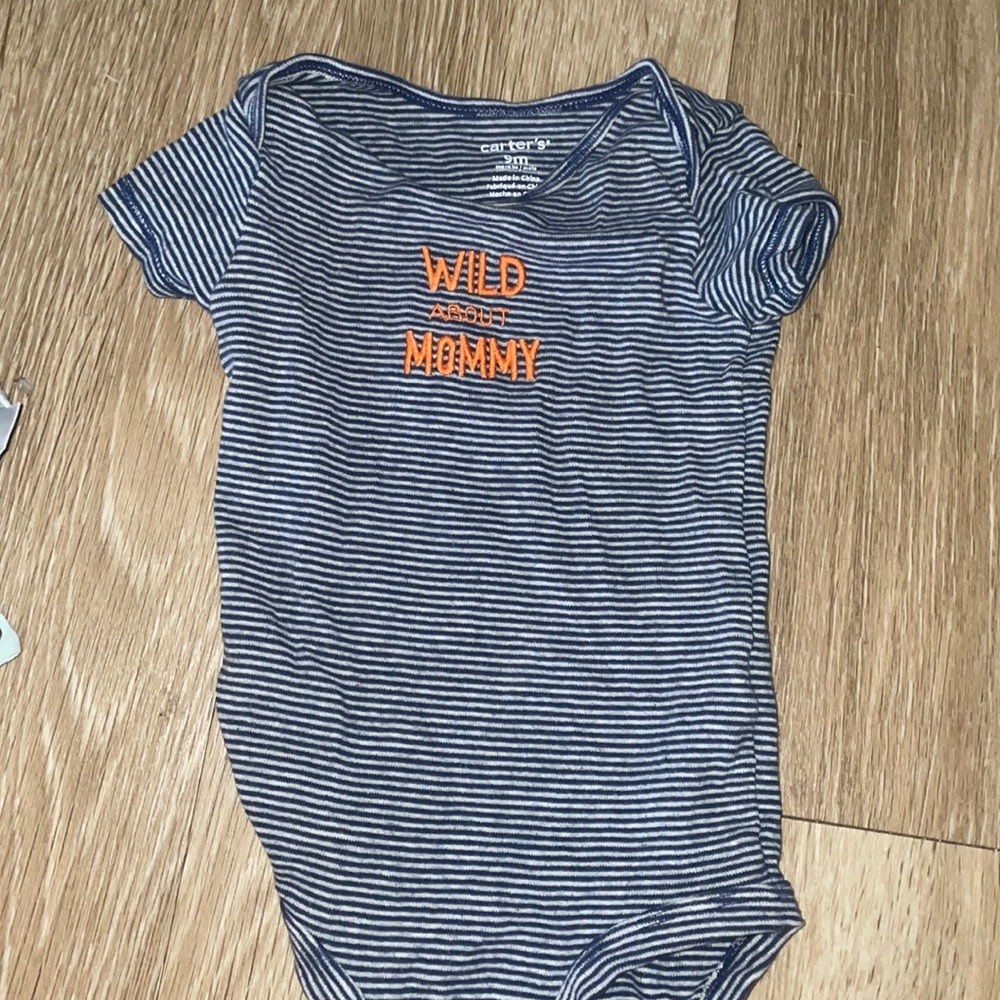 Selling clothes my son has now grew out of Size:9m